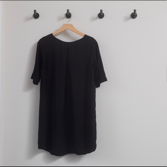 Shift dress - Picture 2 of 3